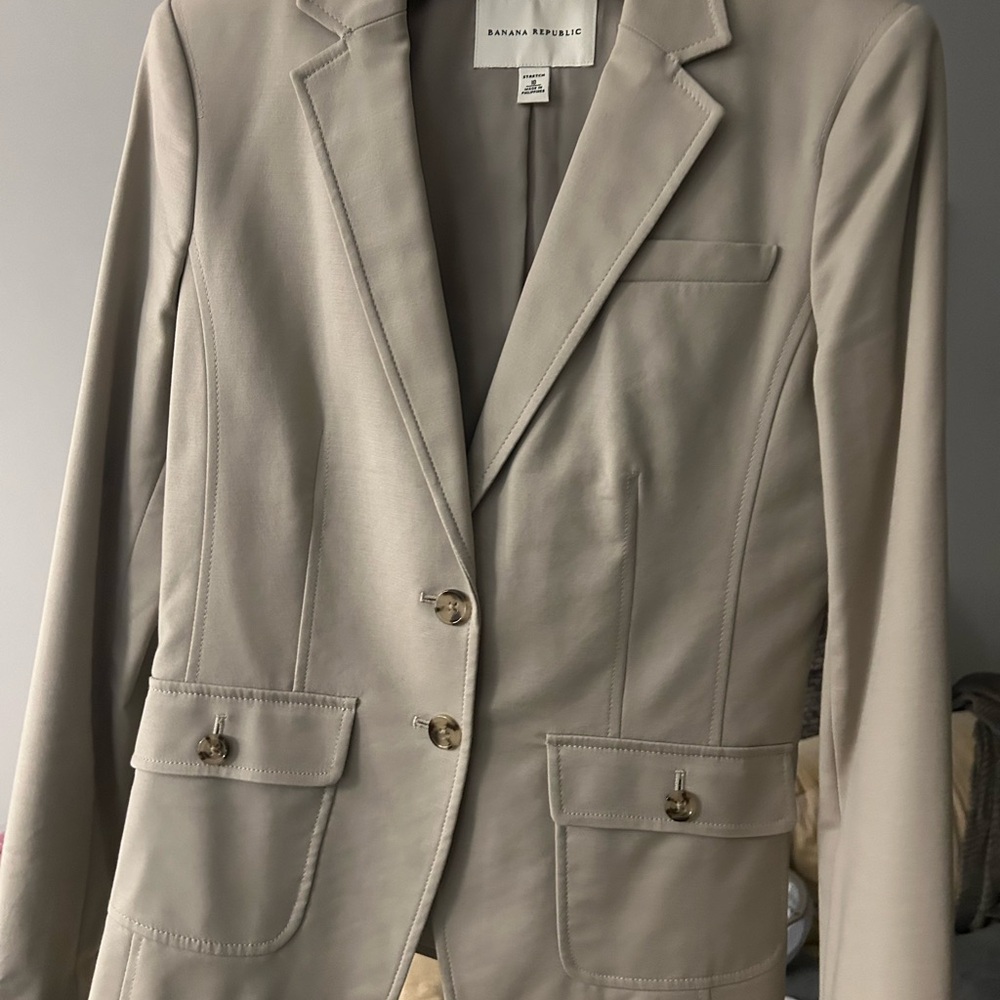 Banana Republic Women's Tan Blazer